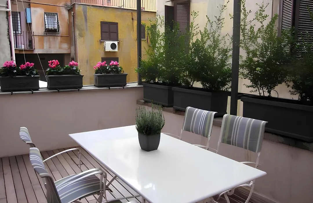 The Apartment At Spanish Steps-1
