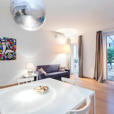 The Apartment At Spanish Steps-3